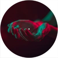 12'' Slipmat - Cupped Hands 